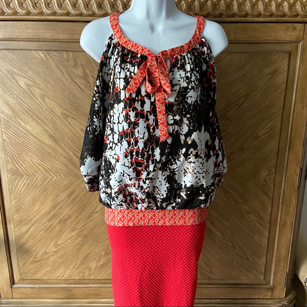 New York & Company Orange Black Print Cold Shoulder Top